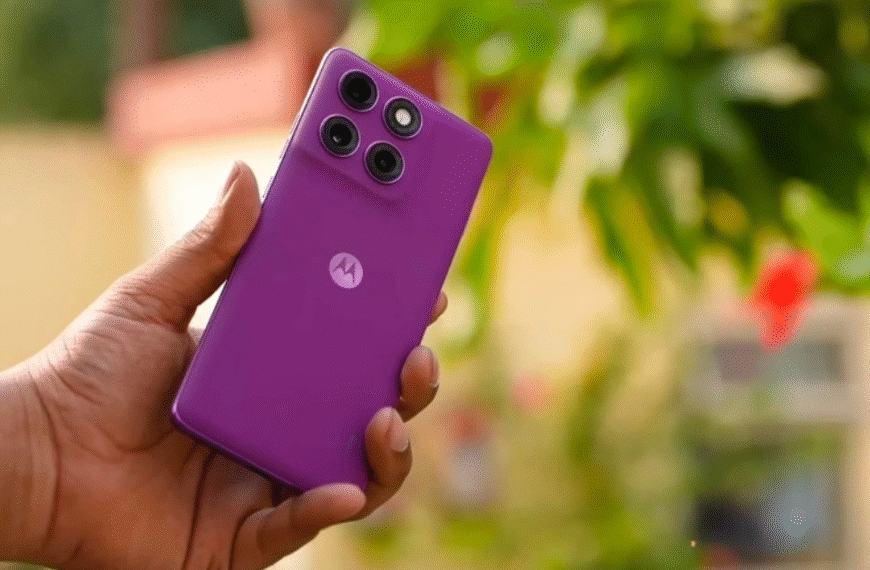 रद्दी के भाव में लॉन्च हुआ Motorola Edge 70 Pro 5G मिलेगा 12GB RAM और 5000mAH की दमदार बैटरी।